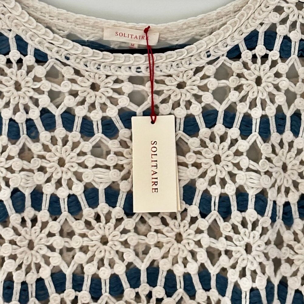 Solitaire Crochet Pullover Top Women's Sz M Round Neck Cap Sleeves Floral NWT - Picture 10 of 10
